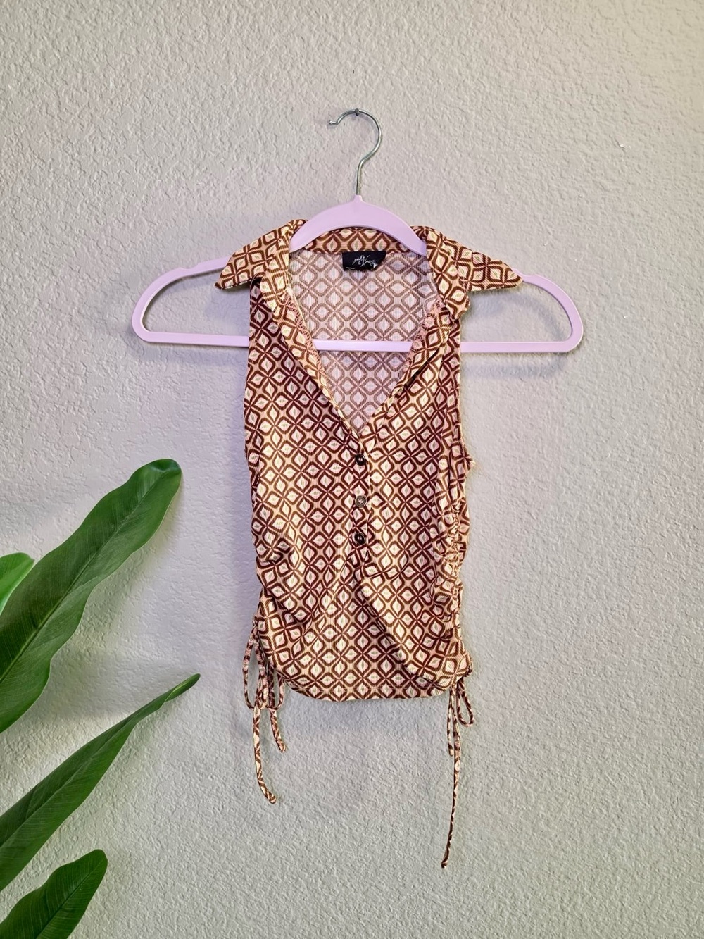Milk & Honey Brown Geometric Tie-Front Crop Top XS